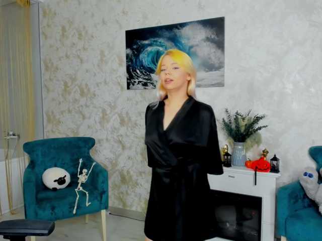 FunnyVibe live cam on BongaCams