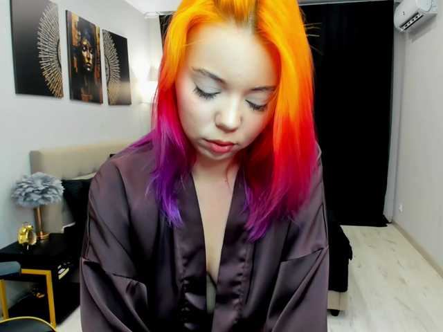 FunnyVibe live cam on BongaCams
