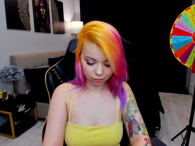 FunnyVibe live cam on BongaCams