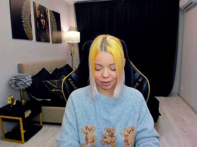 FunnyVibe live cam on BongaCams