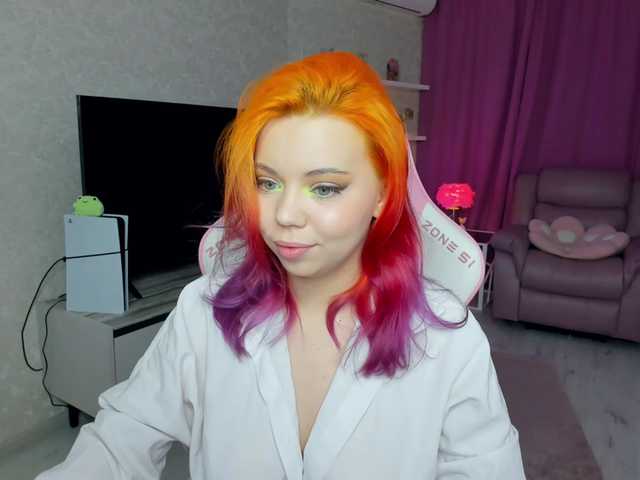 FunnyVibe live cam on BongaCams