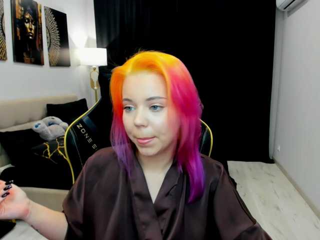 FunnyVibe live cam on BongaCams