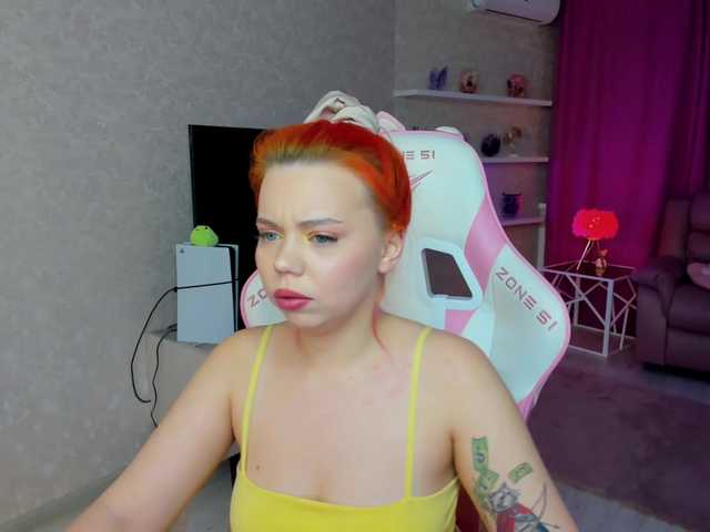 FunnyVibe's BongaCams show and profile