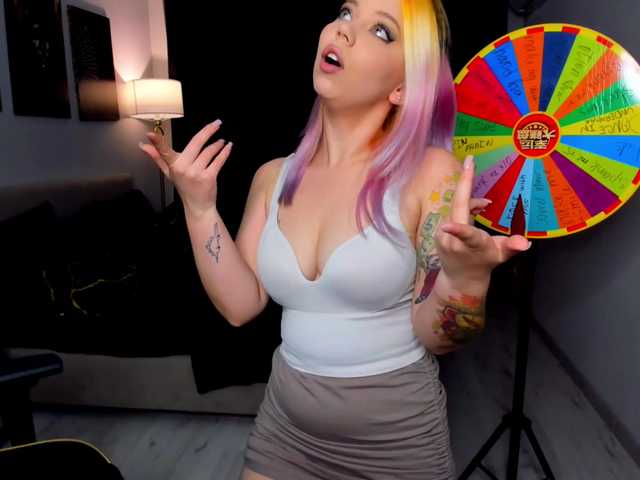 FunnyVibe live cam on BongaCams