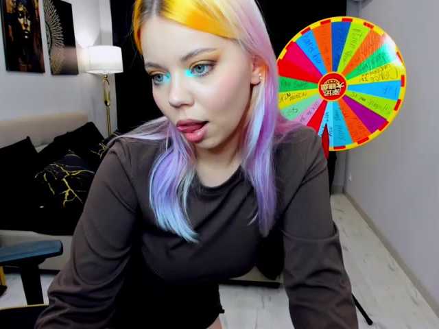 FunnyVibe live cam on BongaCams
