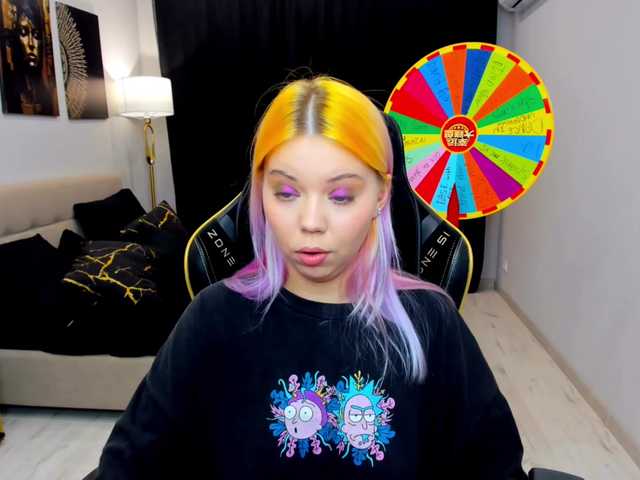 FunnyVibe live cam on BongaCams
