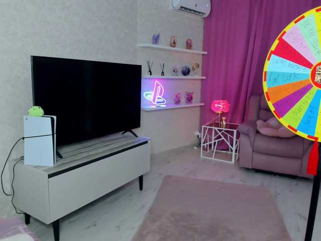 FunnyVibe live cam on BongaCams