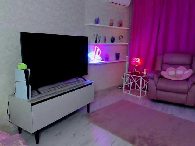 FunnyVibe live cam on BongaCams