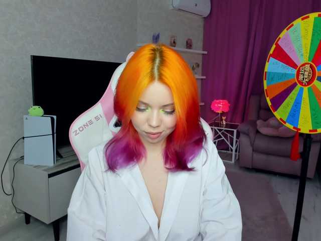 FunnyVibe live cam on BongaCams