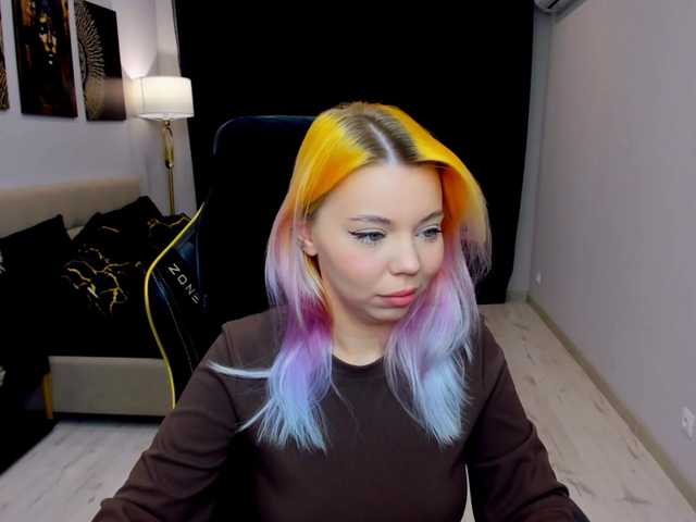 FunnyVibe live cam on BongaCams