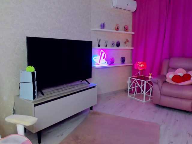 FunnyVibe live cam on BongaCams