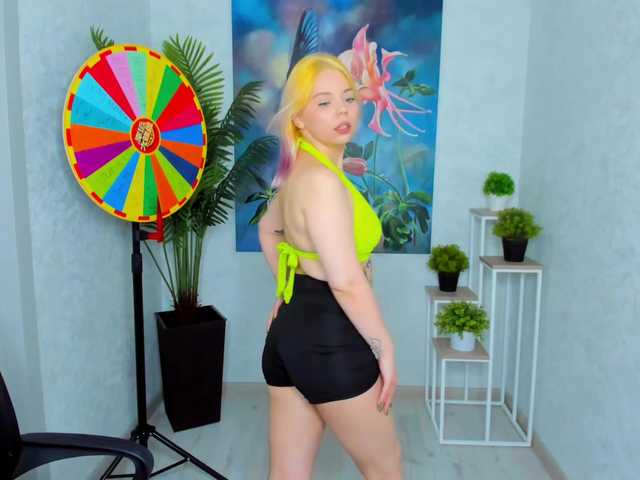 FunnyVibe live cam on BongaCams