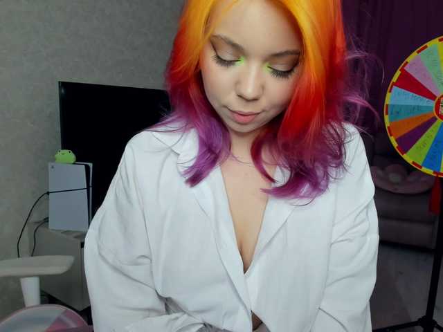FunnyVibe live cam on BongaCams