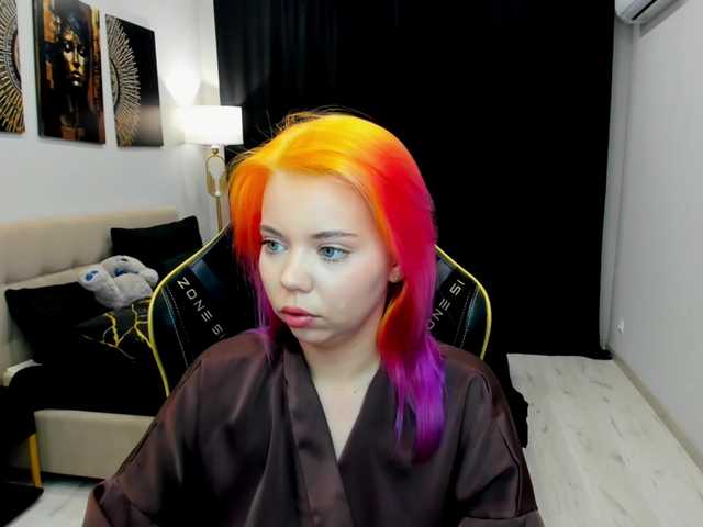 FunnyVibe live cam on BongaCams