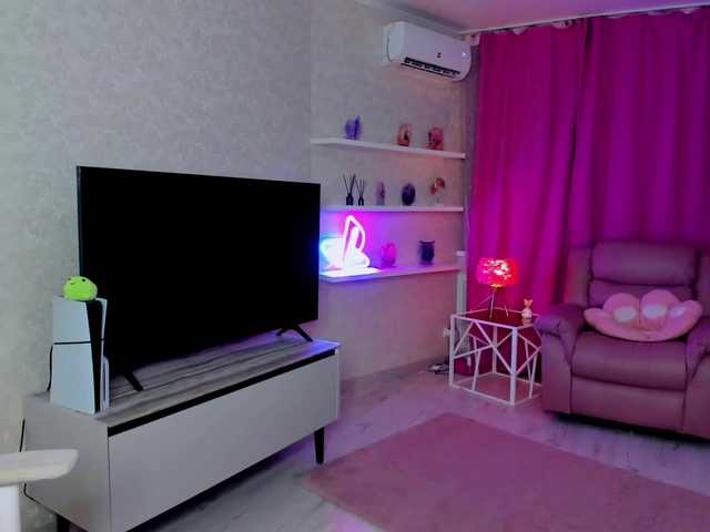 FunnyVibe live cam on BongaCams