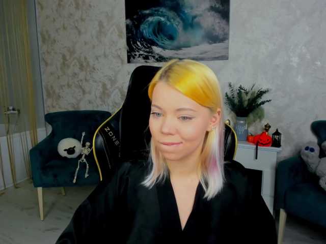FunnyVibe live cam on BongaCams