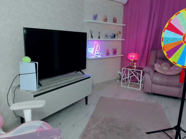 FunnyVibe live cam on BongaCams