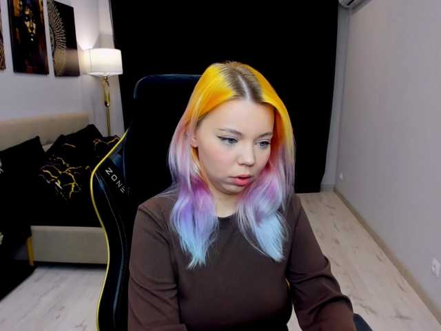 FunnyVibe live cam on BongaCams