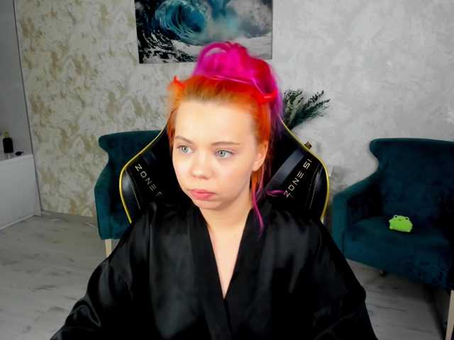 FunnyVibe's BongaCams show and profile