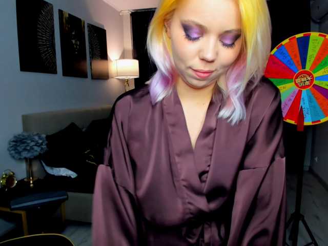 FunnyVibe live cam on BongaCams