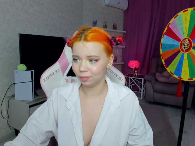 FunnyVibe live cam on BongaCams