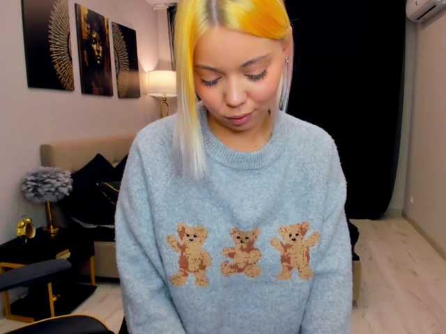 FunnyVibe live cam preview