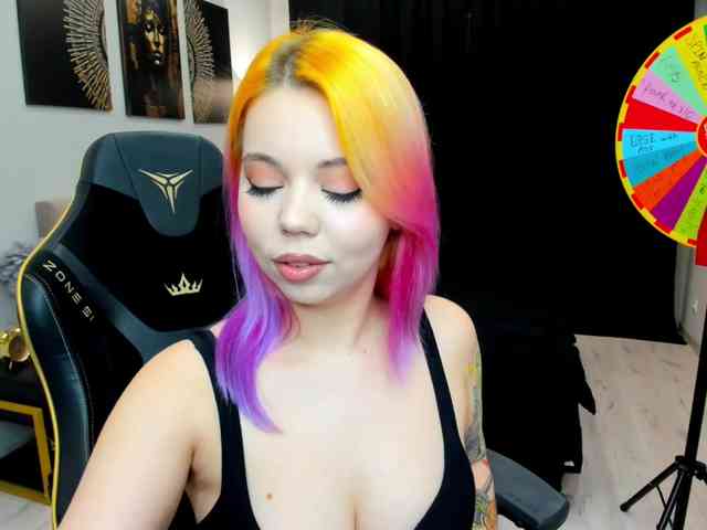 FunnyVibe webcam