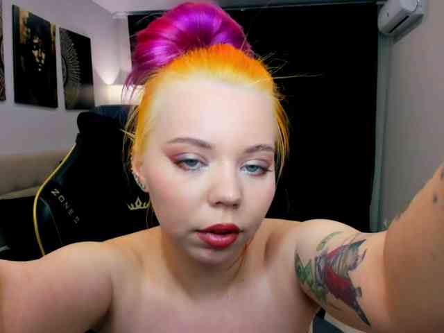 FunnyVibe webcam