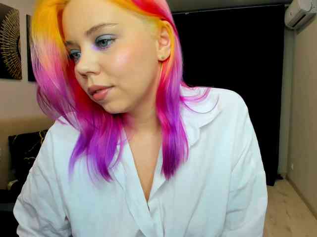 FunnyVibe webcam