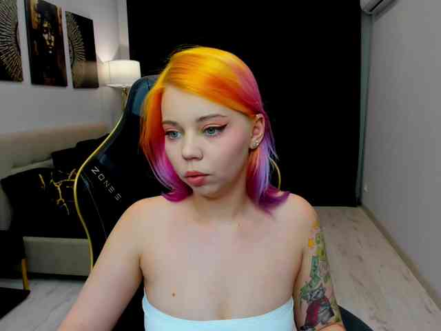 FunnyVibe webcam
