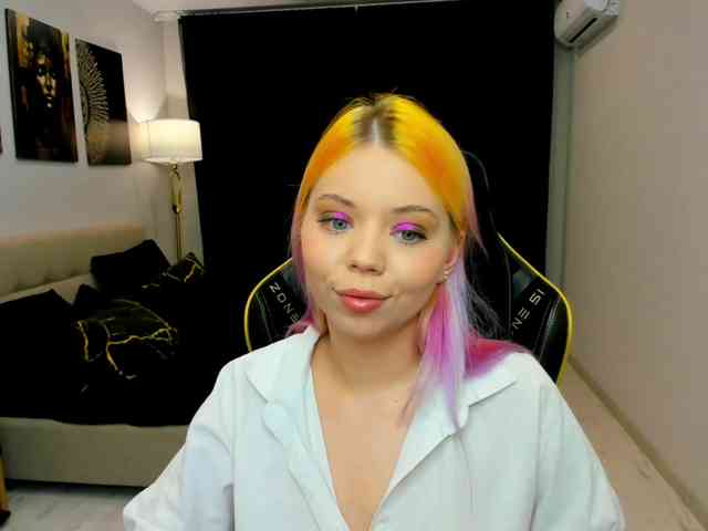 FunnyVibe webcam
