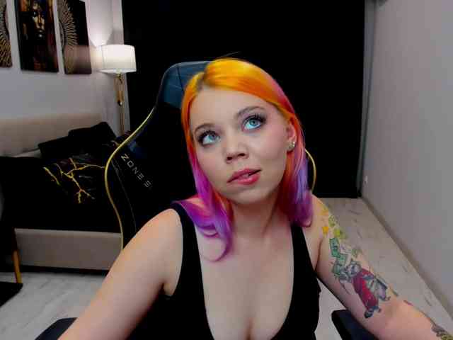 FunnyVibe webcam
