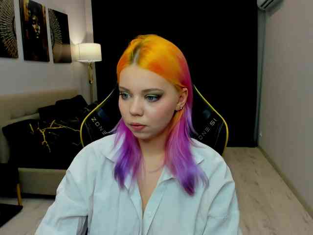 FunnyVibe webcam