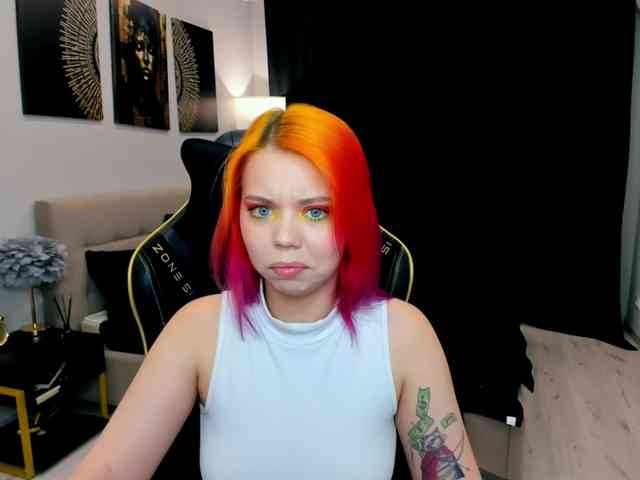 FunnyVibe webcam