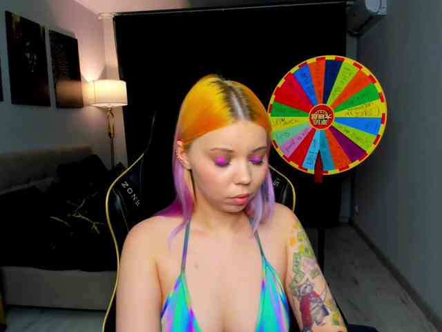 FunnyVibe webcam