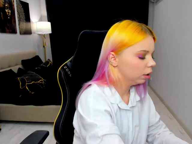 FunnyVibe webcam