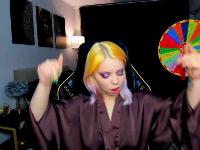 FunnyVibe webcam