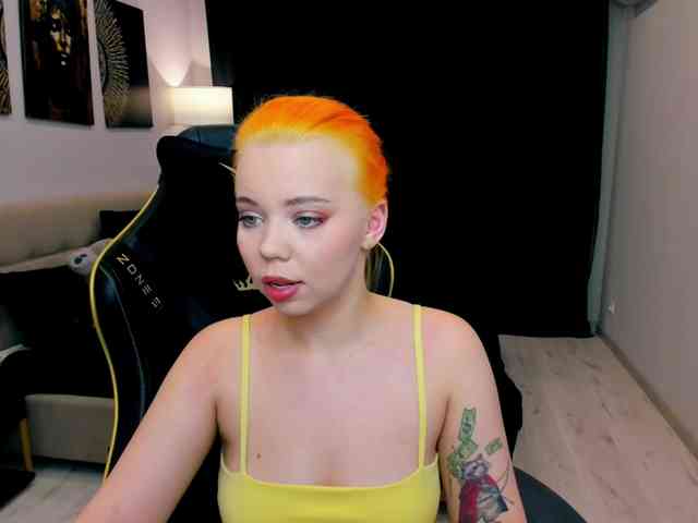 FunnyVibe webcam