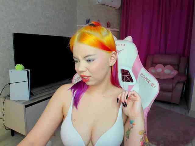 FunnyVibe webcam