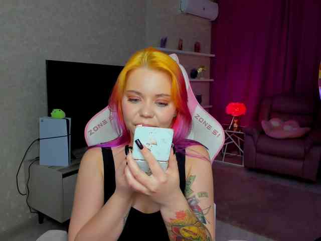 FunnyVibe webcam