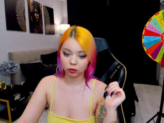 FunnyVibe webcam