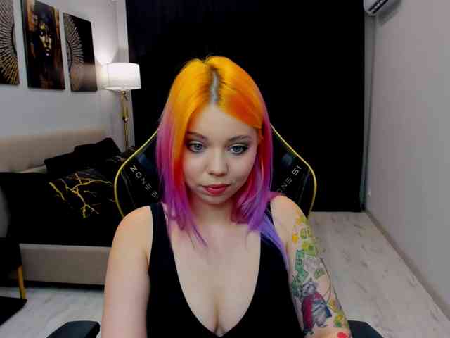 FunnyVibe webcam