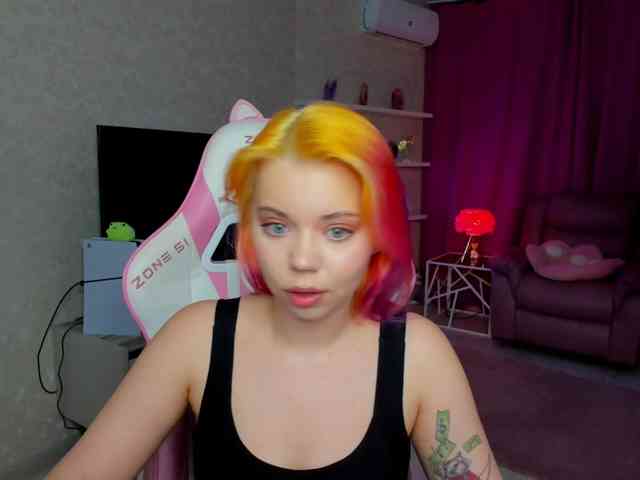 FunnyVibe webcam