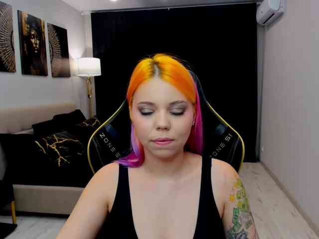 FunnyVibe webcam