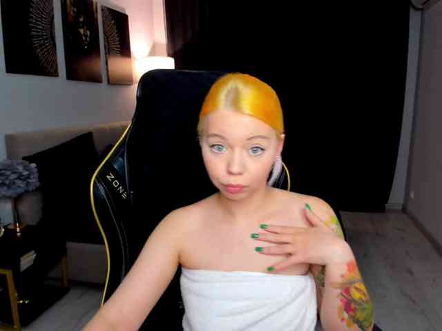 FunnyVibe webcam