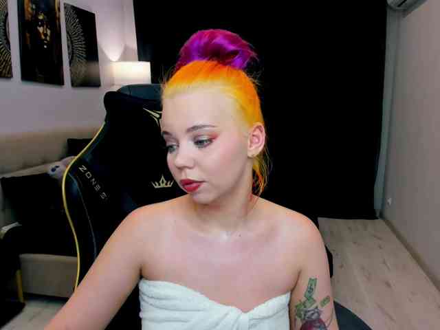 FunnyVibe webcam