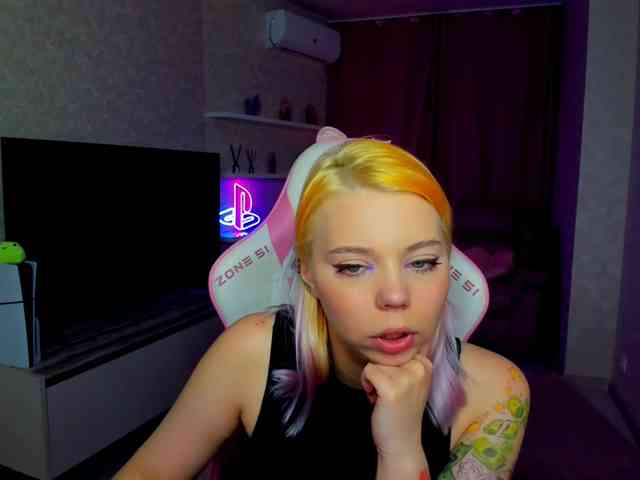FunnyVibe webcam