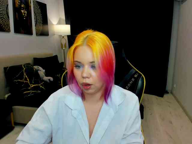FunnyVibe webcam
