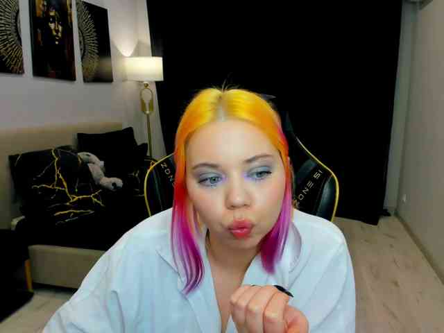 FunnyVibe webcam