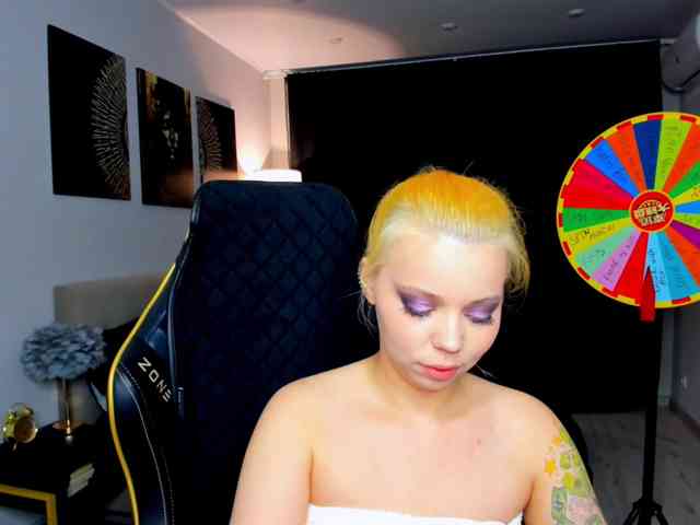 FunnyVibe webcam